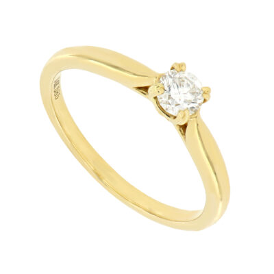 Anillo de compromiso en oro amarillo con diamante