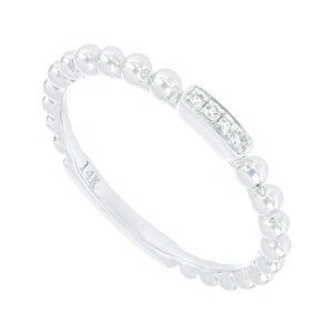 Anillo de oro blanco con diamantes