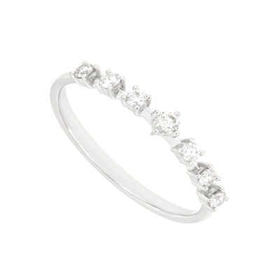 Anillo en oro blanco con diamantes
