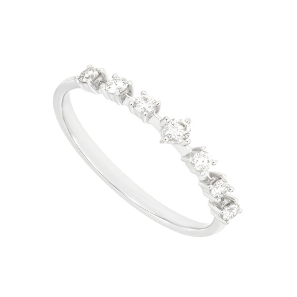 Anillo en oro blanco con diamantes