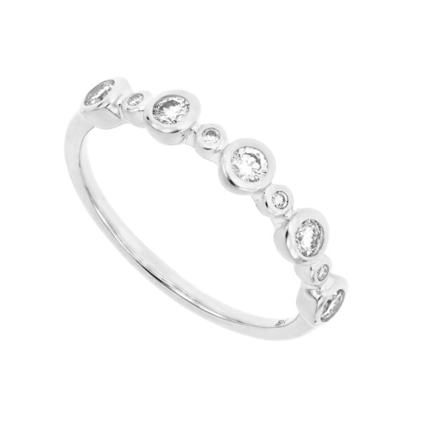 Churumbela en oro blanco con 9 diamantes