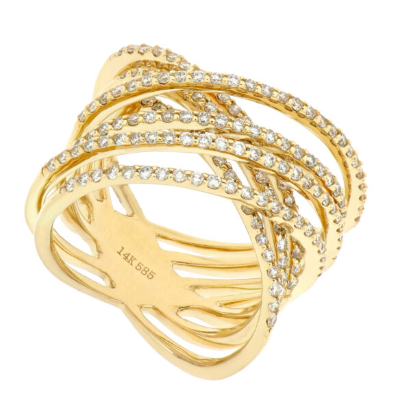Anillo con diamantes