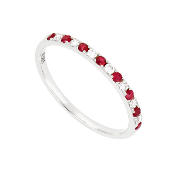 Churumbela en oro blanco con diamantes y rubí