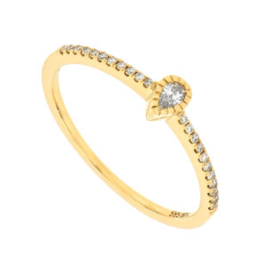Anillo con diamantes