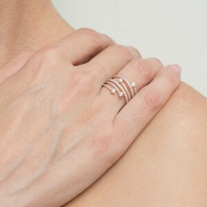 Anillo aros de oro rosa con diamantes - Imagen 2
