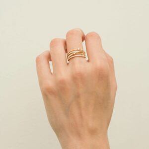 Anillo cruzado de oro con diamantes - Imagen 2