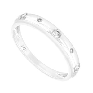 Anillo de oro blanco con diamantes