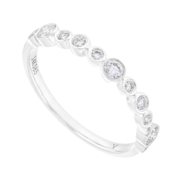 Churumbela de oro blanco con diamantes