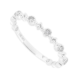 Anillo de oro blanco con diamantes