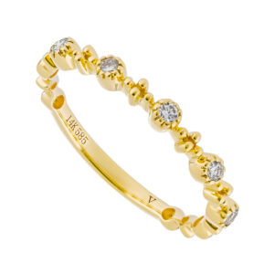 Anillo de oro amarillo con diamantes