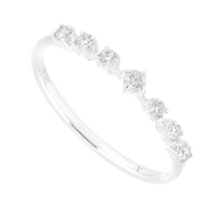Anillo de oro blanco con diamantes