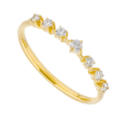 Anillo de oro amarillo con diamantes