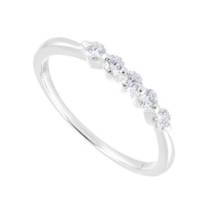 Anillo de oro blanco con diamantes