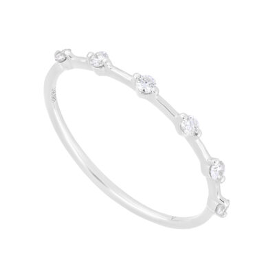 Anillo de oro blanco con diamantes