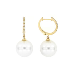 Aretes en oro amarillo con perla y diamantes