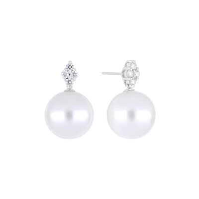 Aretes de oro blanco con perlas y diamantes