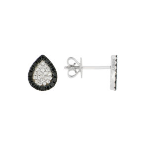 Broquel en oro blanco con diamantes.