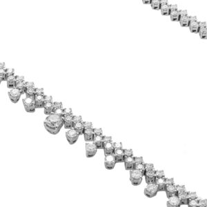 Gargantilla con diamantes. - Imagen 4
