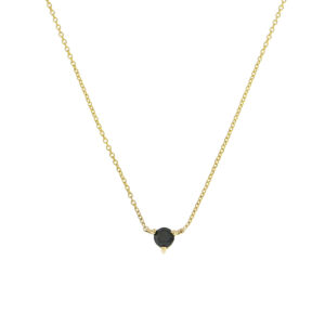 Dije oro amarillo y diamante negro.