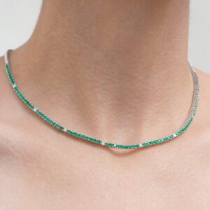 Gargantilla de oro blanco con esmeraldas y diamantes - Imagen 2
