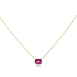 Dije de oro amarillo con rubí y diamante