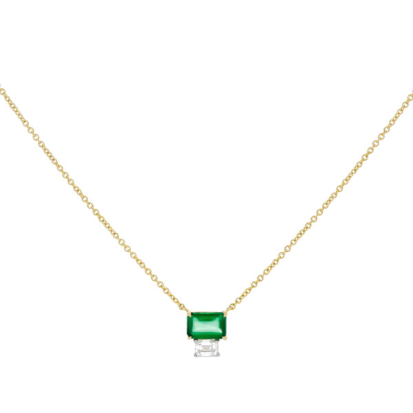 Dije de oro amarillo con esmeralda y diamante