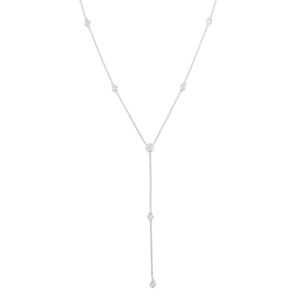 Gargantilla con colgante de oro blanco con diamantes