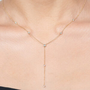 Gargantilla con colgante de oro rosa con diamantes - Imagen 3