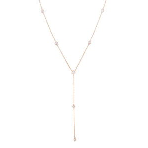 Gargantilla con colgante de oro rosa con diamantes