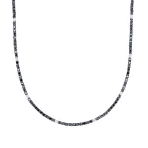Gargantilla en oro blanco con diamantes negros