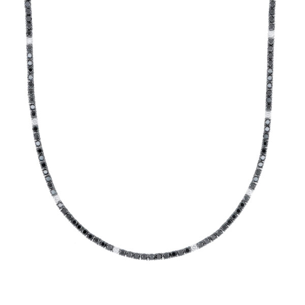 Gargantilla en oro blanco con diamantes negros