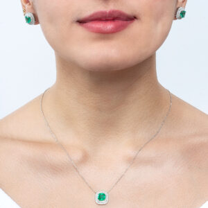 Juego dije y broqueles de oro blanco con esmeraldas y diamantes - Imagen 3
